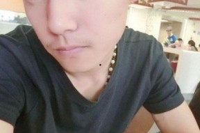 娱乐吃瓜酱王晨正